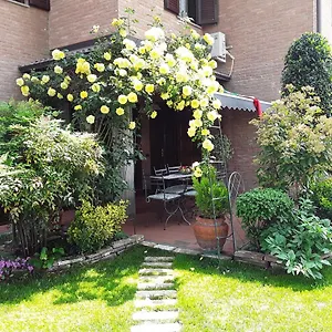 La Rosa Gialla Bed and breakfast